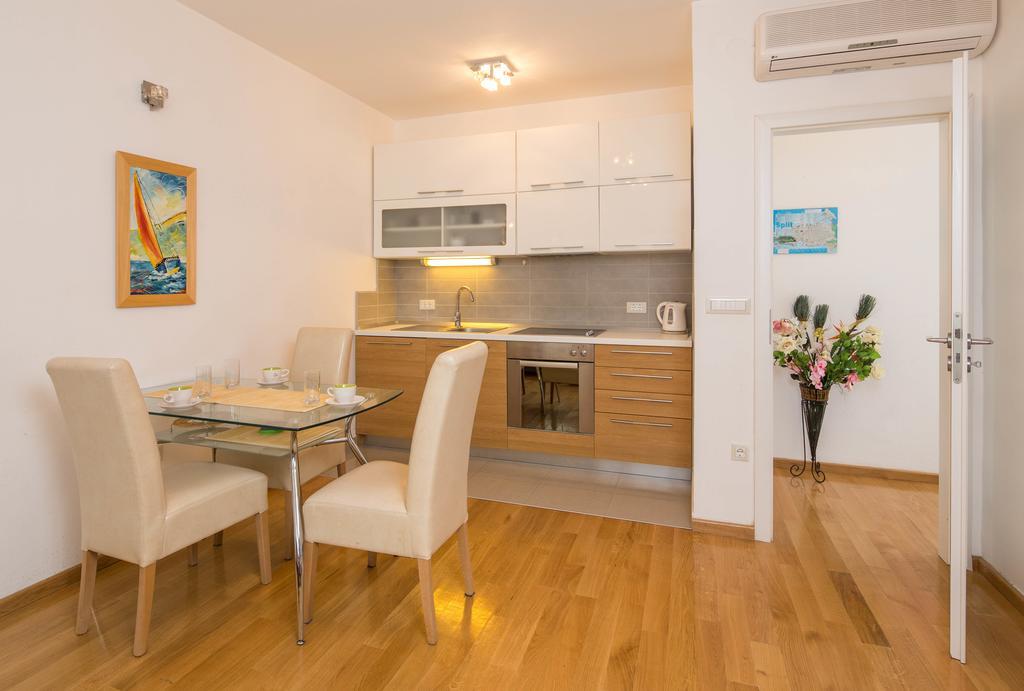 Apartment Divas Split Cameră foto